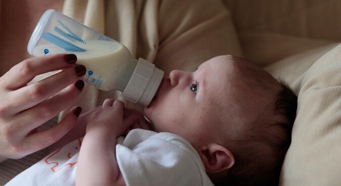 Diferencias entre la leche materna y la de fórmula