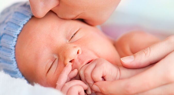 Primeros días en casa con tu bebé prematuro | Más Abrazos by Huggies